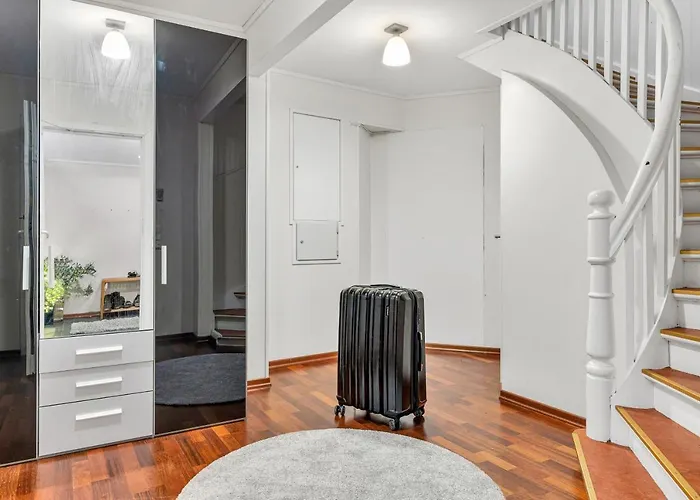 Auroras Friends Apartment